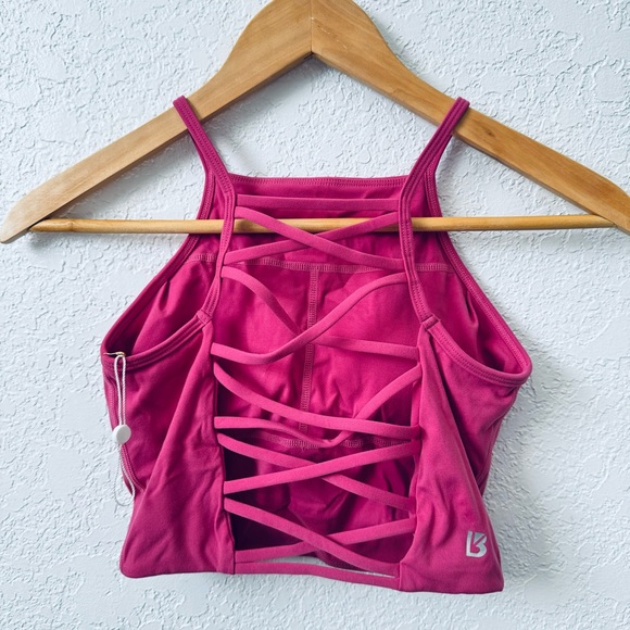 BuffBunny | Ivy Crop - Picture 7 of 10